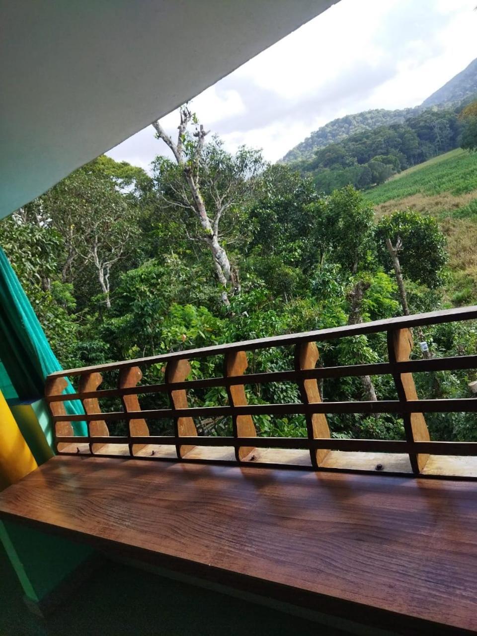 Hill Green Home Stay Thekkady Exteriér fotografie